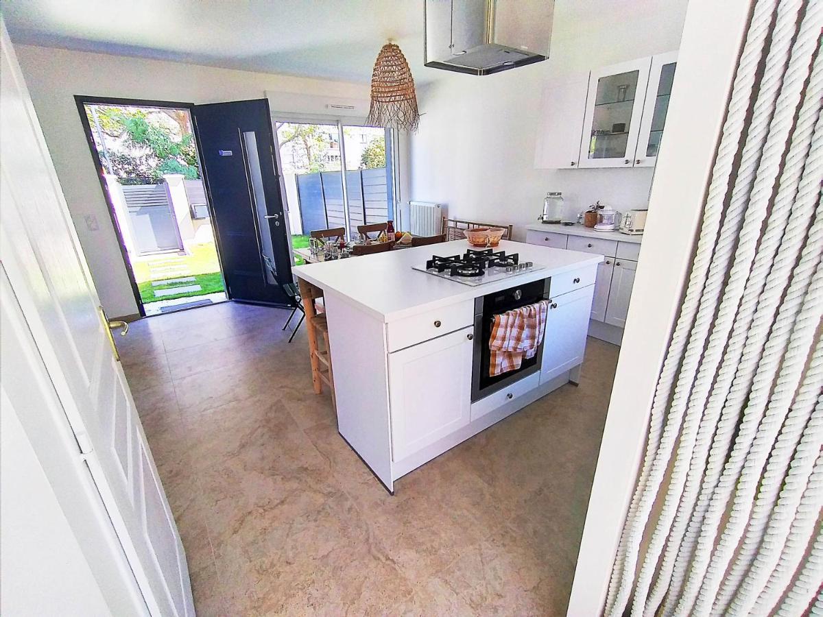 Dream Of Mediterranean House, Jacuzzi, Bbq, Delices Ensoleilles Сартрувиль Экстерьер фото